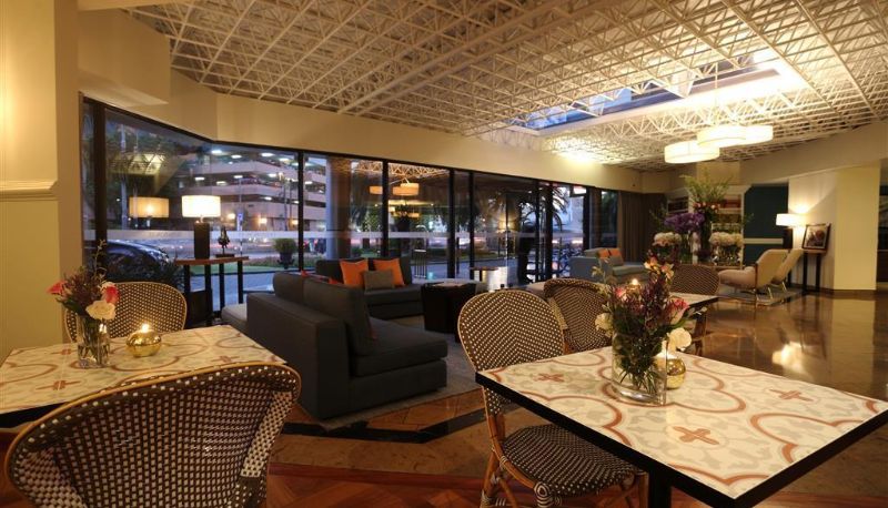 Lobby - Radisson Hotel Plaza del Bosque