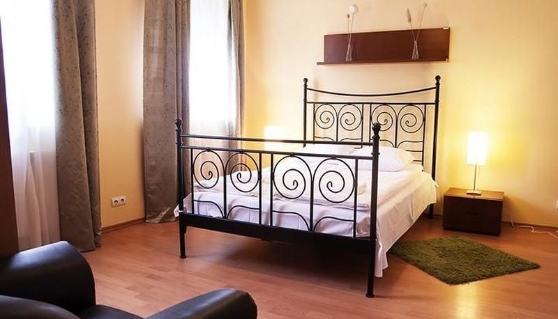 Info - Royal Route Residence