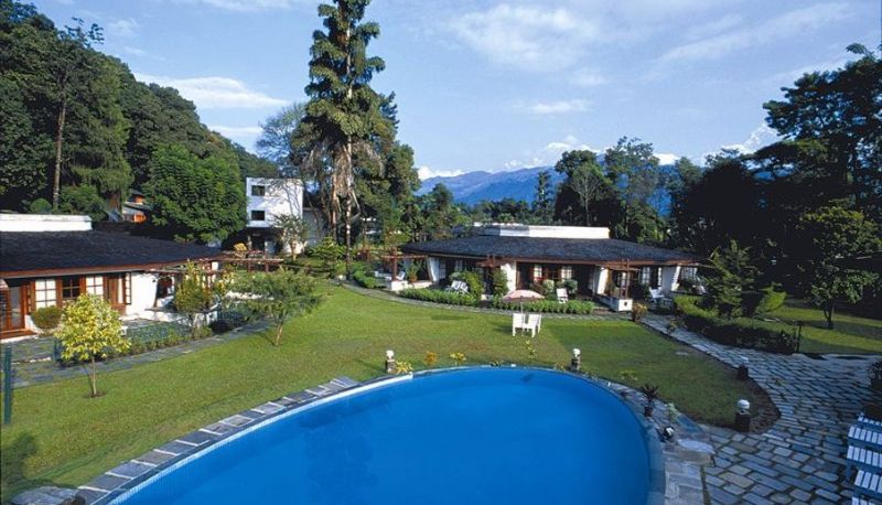 Pool - Fish Tail Lodge
