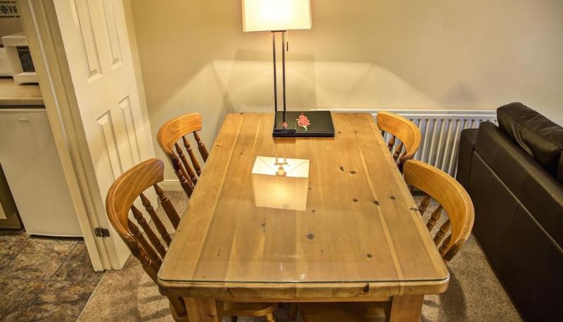 Info - Fountain Court Apartments - Grove