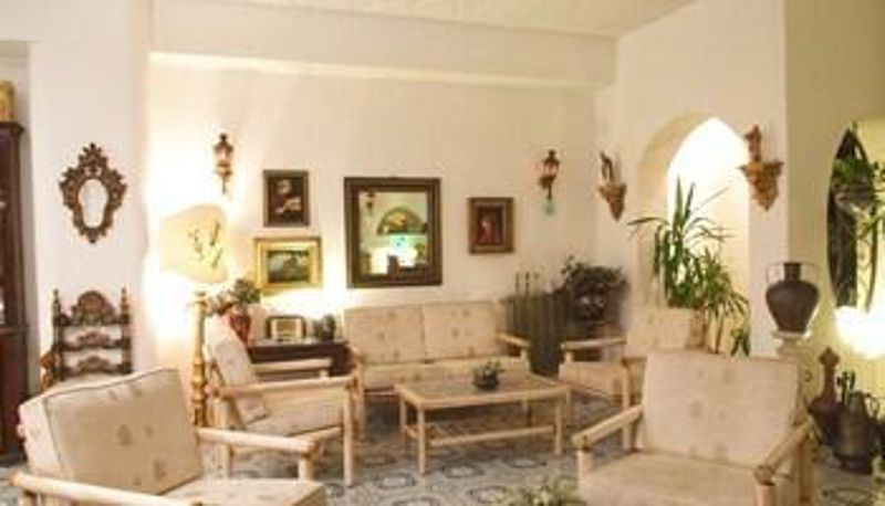 Lobby - Villa Mora Hotel