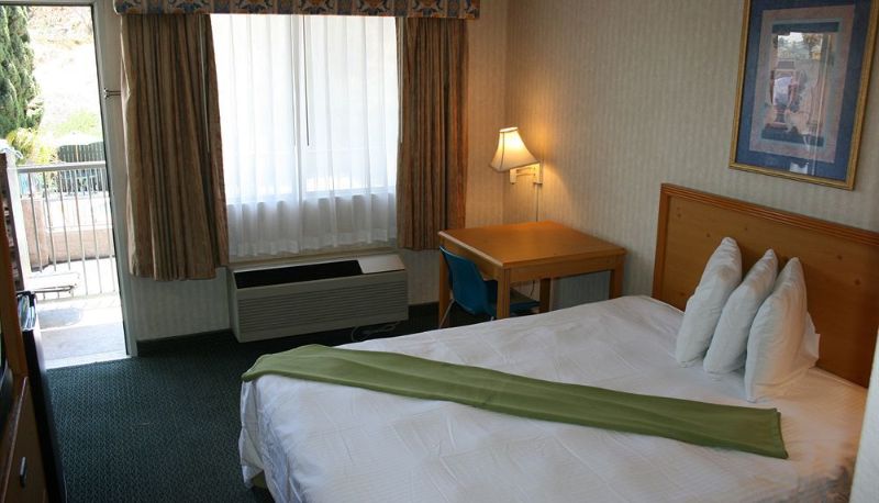 Chambre supérieure (simple) - Bay Inn and Suites at Seaworld