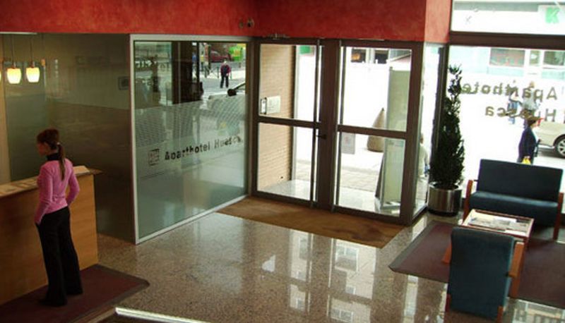 Hal - Aparthotel Suites Huesca