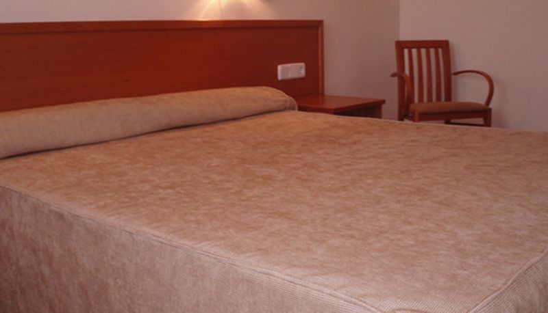 Kamer - Aparthotel Suites Huesca
