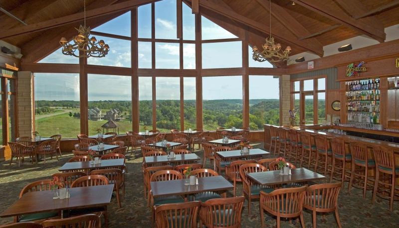Bar - EAGLE RIDGE INN AND RESORT