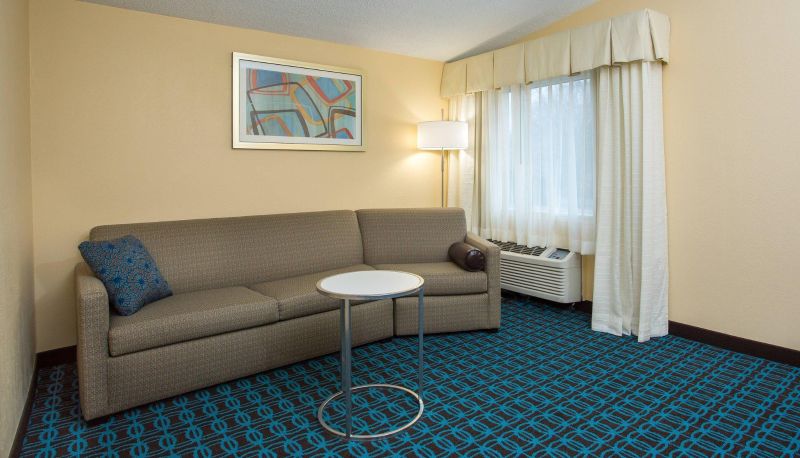 Suite - Comfort Inn - Dedham-Boston MetroWest