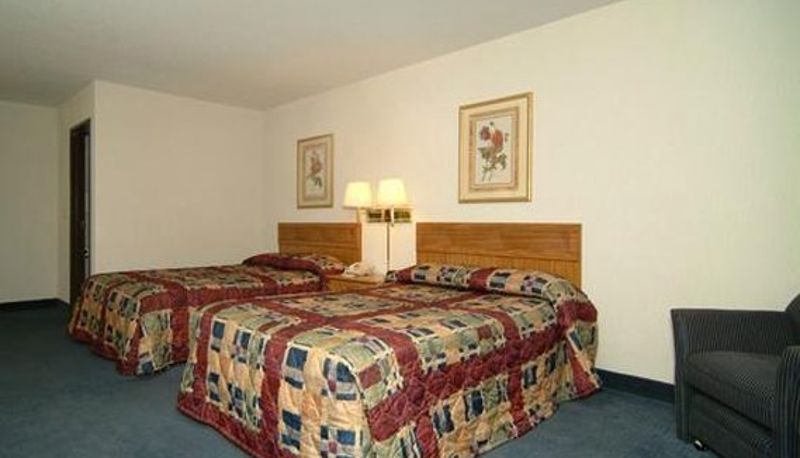 Pokój - AmericInn by Wyndham Mount Pleasant