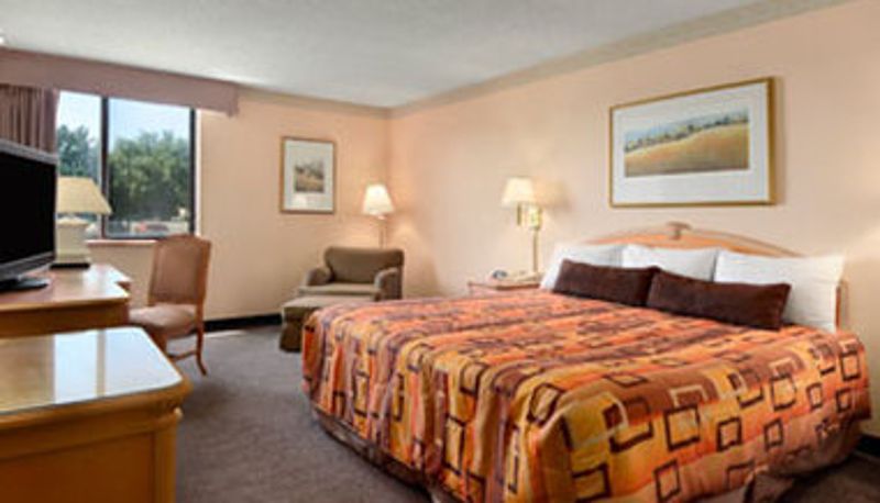 Room - Inn  of the Rio Grande Hotel and Conference Ctr