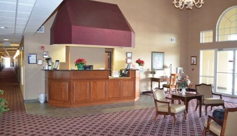 Hall - AmericInn by Wyndham Maquoketa