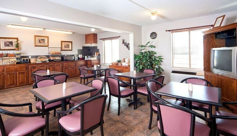 Restaurant - GuestHouse Inn Fort Smith