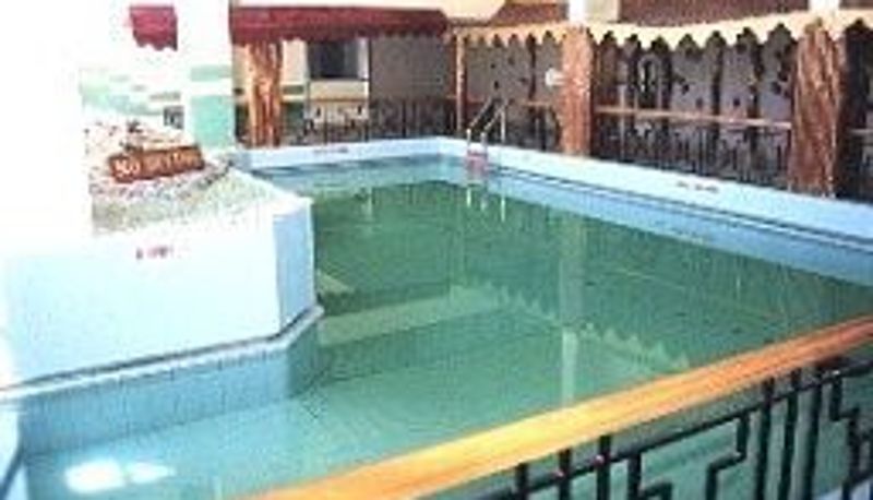Piscina - Kings Cliff