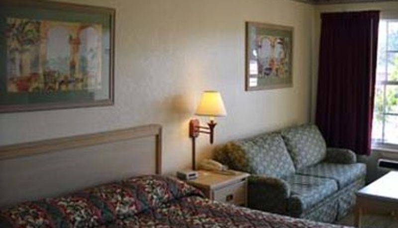 Pokój - SureStay Hotel by Best Western Sarasota Lido Beach