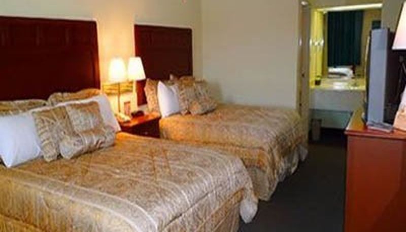 Room - Dockers Inn