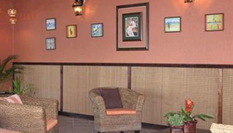 Lobby - Blue Waters Inn
