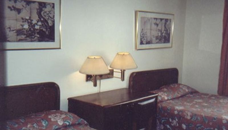 Zimmer - Scottish Inns And Suites