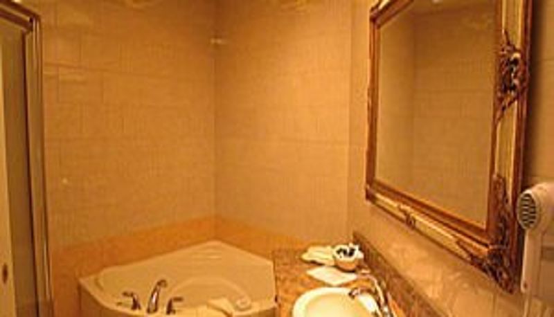 Kamer - La Presidence Hotel and Apartments
