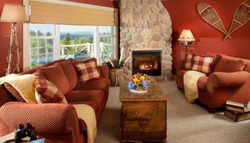 Suite - Lodge At Moosehead Lake