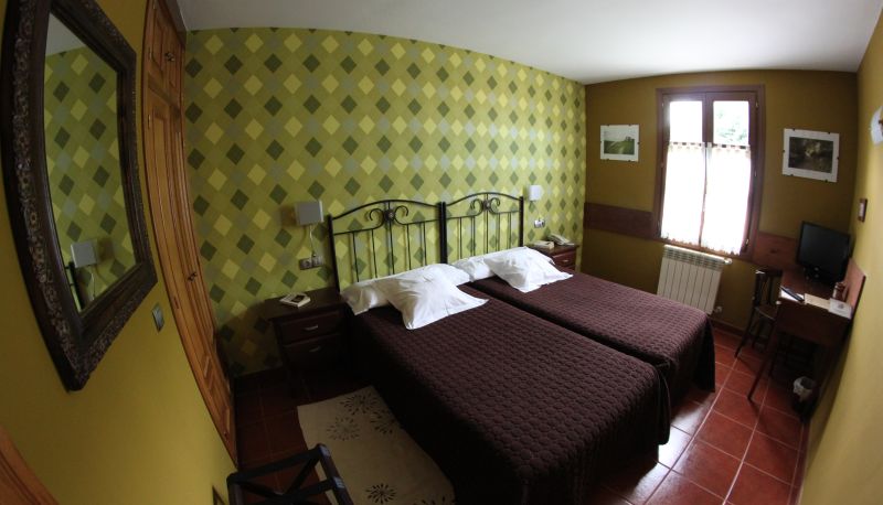 Habitación estándar (doble) - Hotel Rural Cuartamenteru