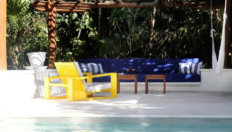 Piscina - HOTEL ESENCIA