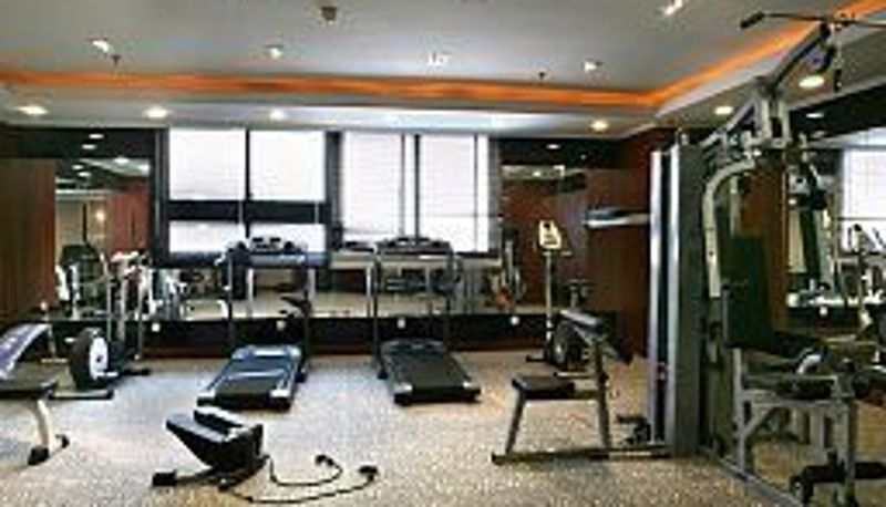 Fitnessruimte - Parkin · All-season Hotel (Nanjing Commercial Building Store)