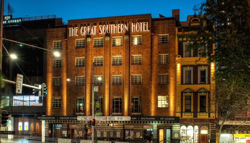 Zewnętrzna część hotelu - Great Southern Hotel Sydney