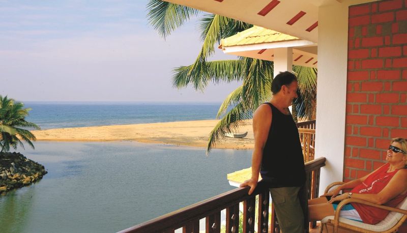 Zimmer - Beach And Lake Resort Ayurvedic Resort