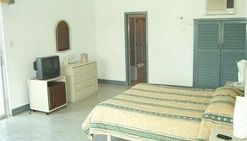 Camera - La Piedra Hotel