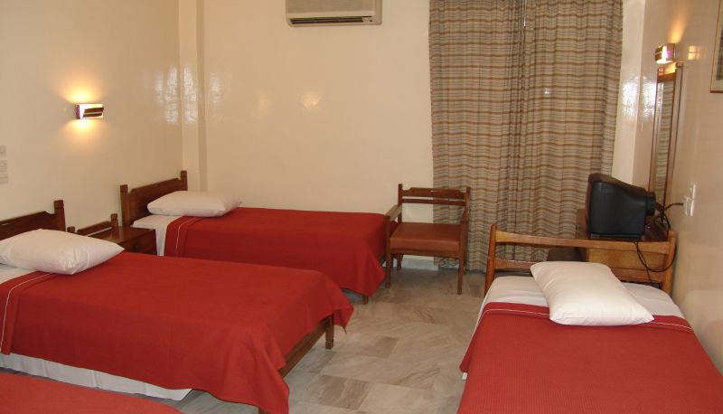Chambre - Cosmos Hotel