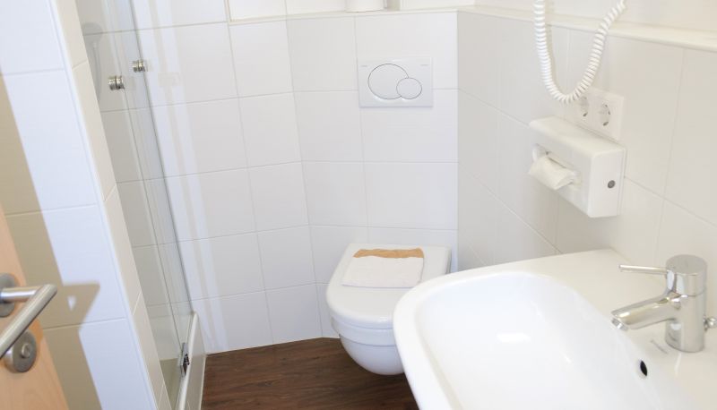 Bathroom - Linde Landgasthof