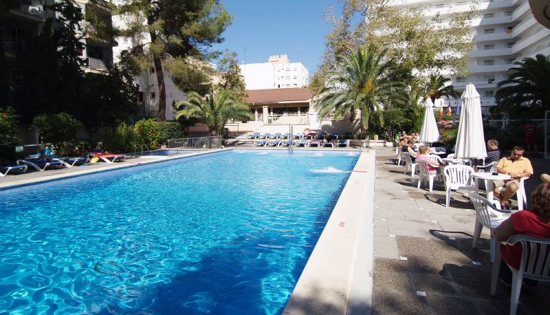 Pool - TENT Arenal