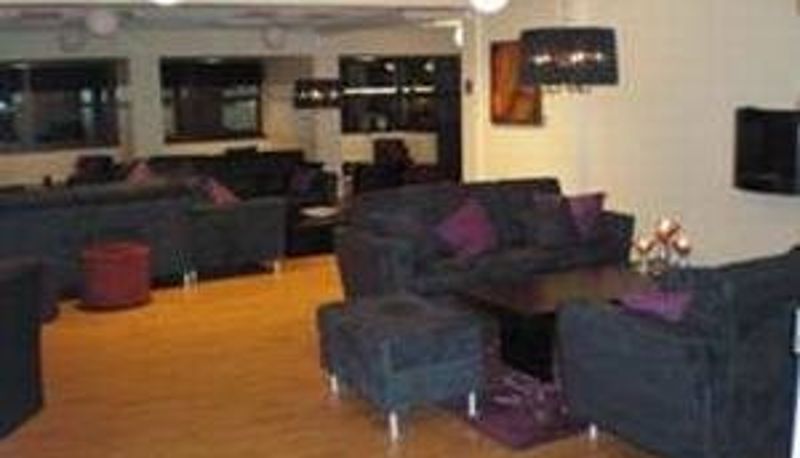 Lobby - Norlandia Park Hotel