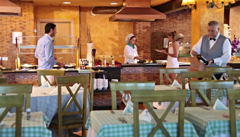 Restaurant 1 - Sandos Papagayo Beach Resort