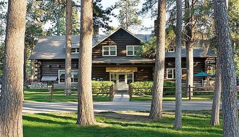 Widok na zewnątrz - Blue Bell Lodge