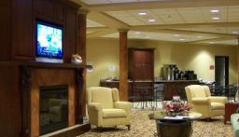 Lobby - Chautauqua Suites Meeting and Expo Center