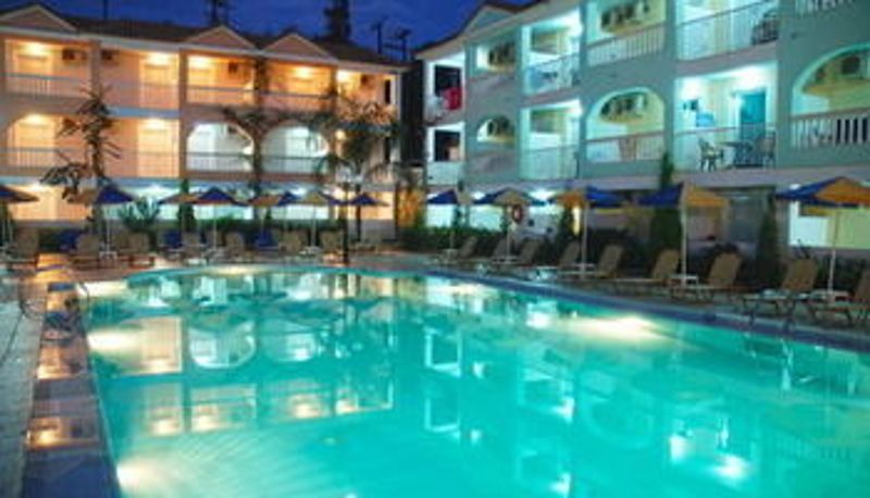 Pool - Admiral Tsilivi Hotel - All Inclusive