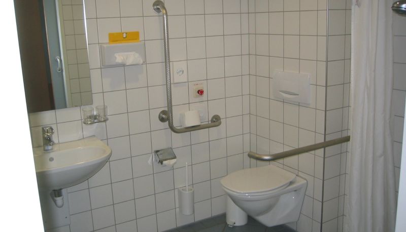 Bathroom - Viktor