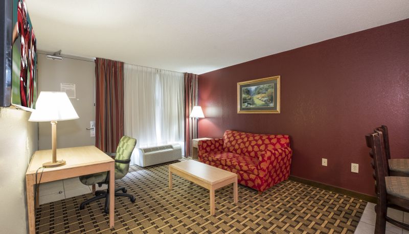 Camera - OYO Hotel Phenix City Central