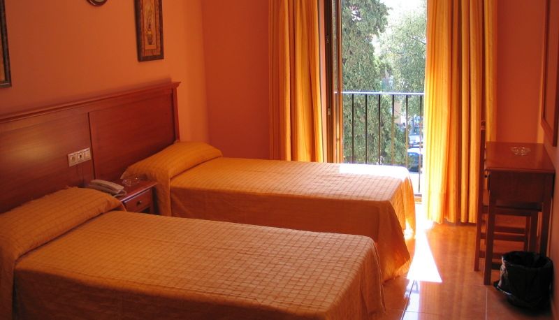 Room - Hotel Rambla Emerita