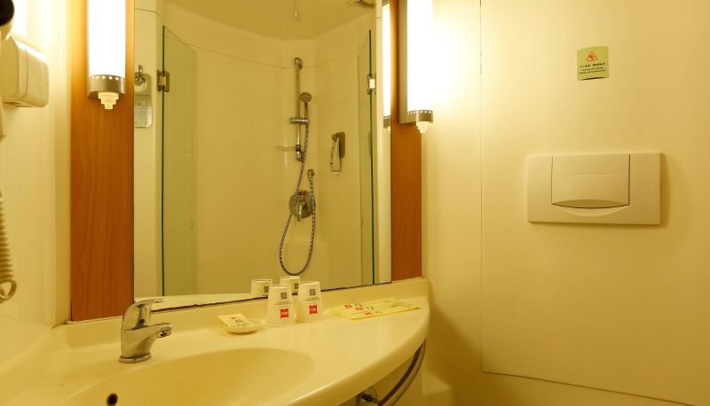 Room - Anshan Shengli Square