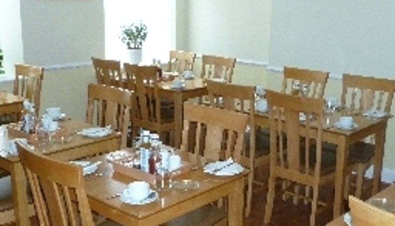 Sala de desayunos - OYO London 24 Sussex