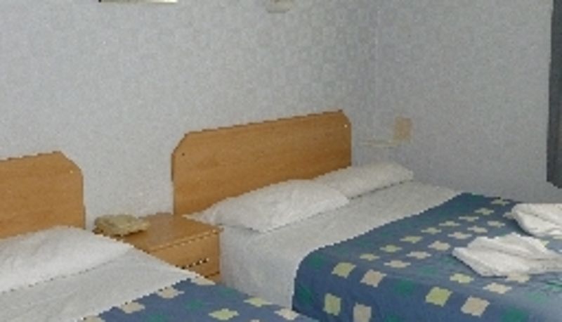 Habitación triple - OYO London 24 Sussex