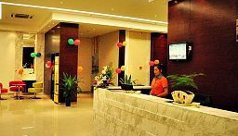Sala - Yishang Hotel (Hechi Yizhou Municipal Center Plaza Store)