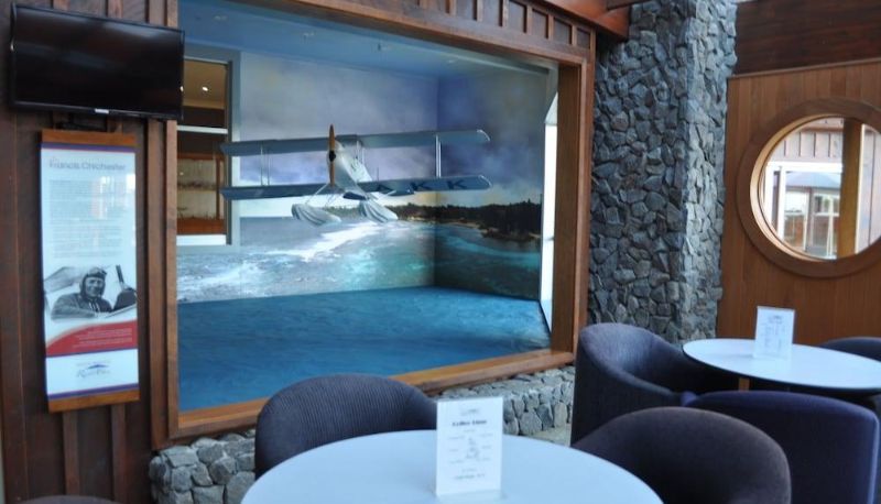 Salón - South Pacific Resort Hotel
