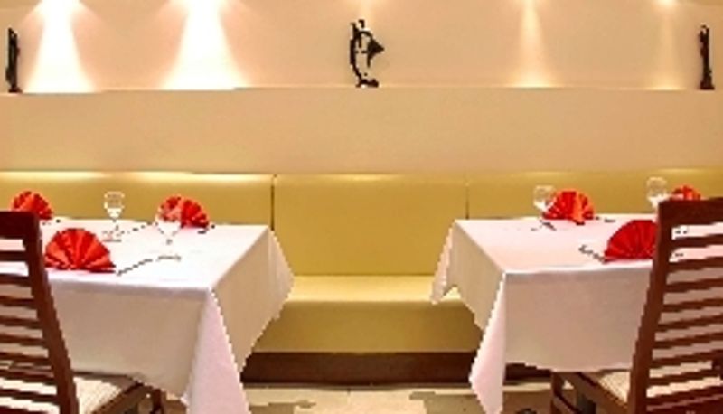 Frühstücksraum innerhalb des Restaurants - Villa Park