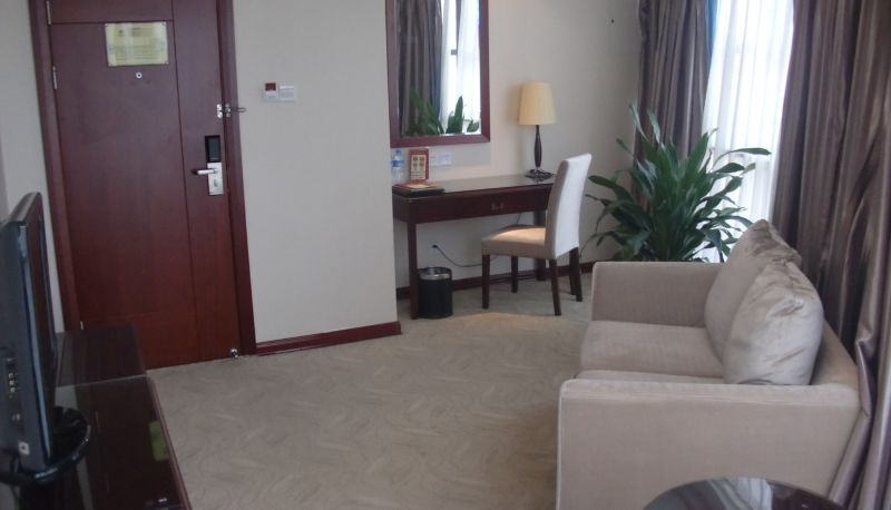 Junior suite - Vienna Hotel (5.0 Wuxi Wangzhuang Road Metro Station Hotel) Wangzhuang(Domestic Only)