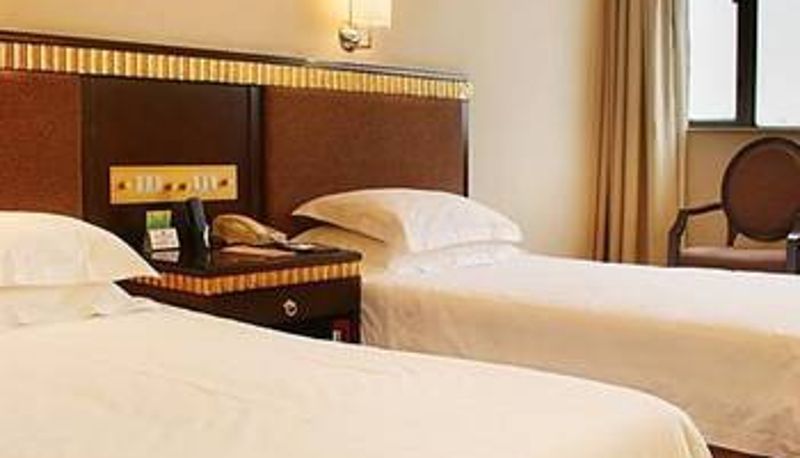 Room - Peony Hotel