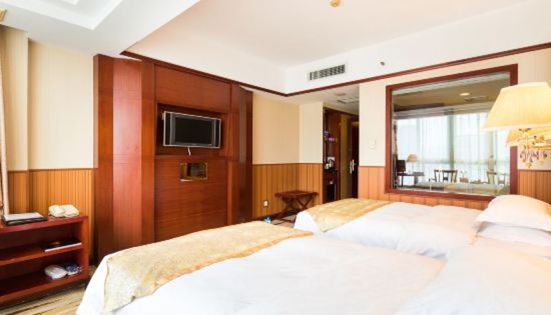 Camera business - Yuelai Hotspring Hotel