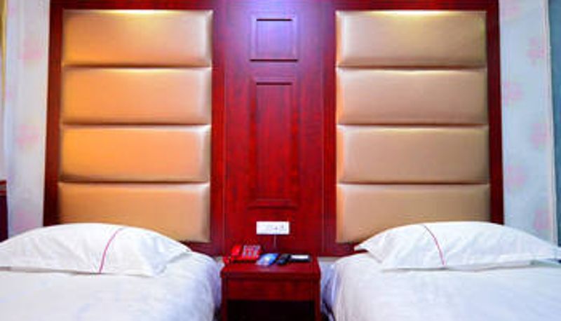 Zimmer - Hankou Railway Station) New Binkai Hotel (Changqing Road Branch