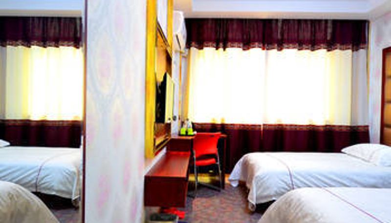 Zimmer - Hankou Railway Station) New Binkai Hotel (Changqing Road Branch