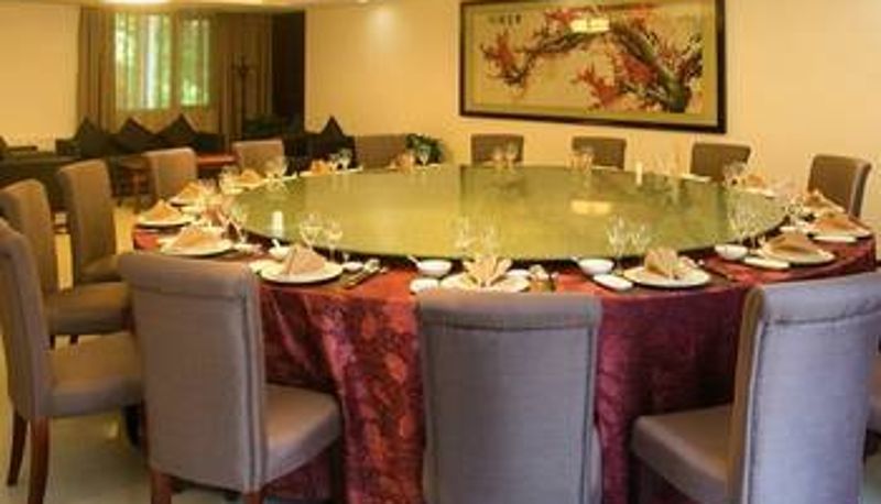 Ontbijtzaal in het restaurant - Linquan Villa